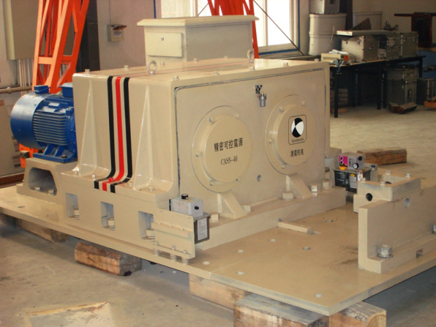 Unveiled self-developed controllable seismic sources and new-generation strong-motion instruments